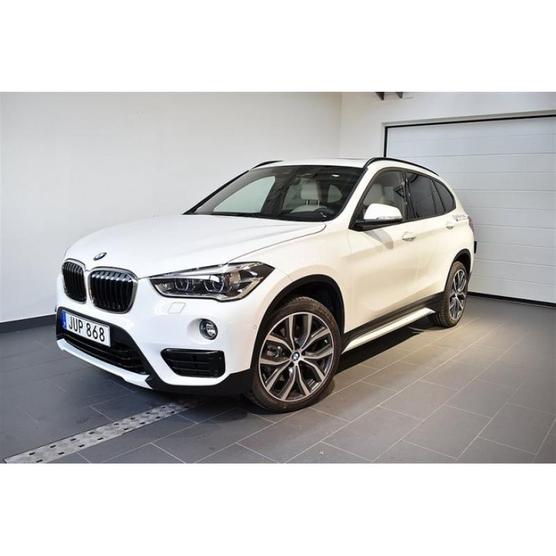 BMW X1 xDrive20d Model Sport -16