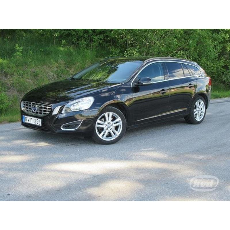 Volvo V60 D4 Momentum (Aut+Helläder+163hk) -13