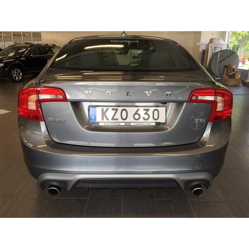 Volvo S60 T5 R-Design Business E PRO -16