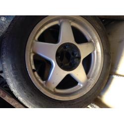 Volvo 255/55 R16