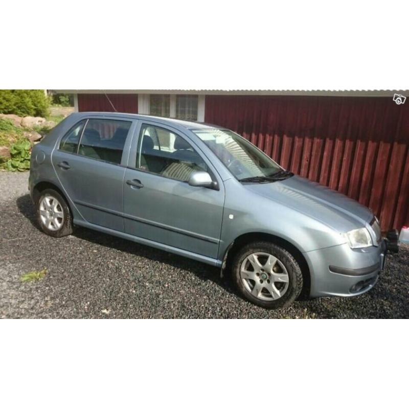 SKODA FABIA AMBIENTE 1,2 Fint skick -06