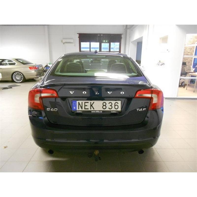 Volvo S60 T4F Summum (Aut+Helläder+GPS+180hk -13