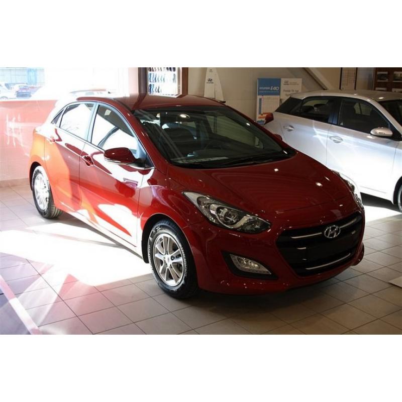 Hyundai i30 5d 1.6 CRDi ISG M6 ComfortEco -16