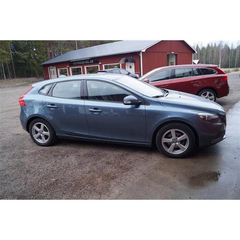 Volvo V40 D2 -13