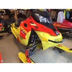 Ski-Doo MXZ 800 X-RS