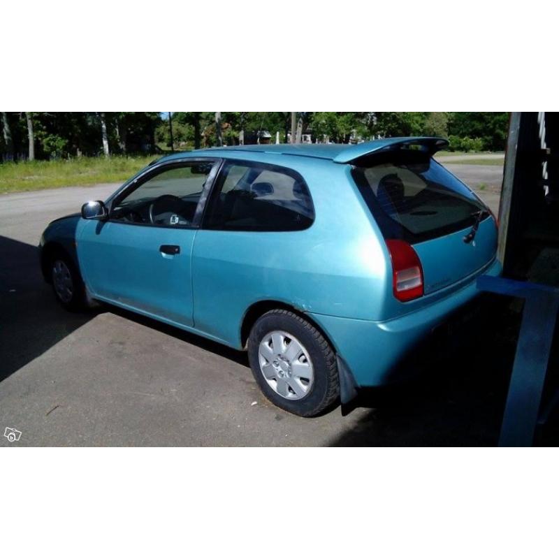 Mitsubishi Colt 1,6 GLXI -96