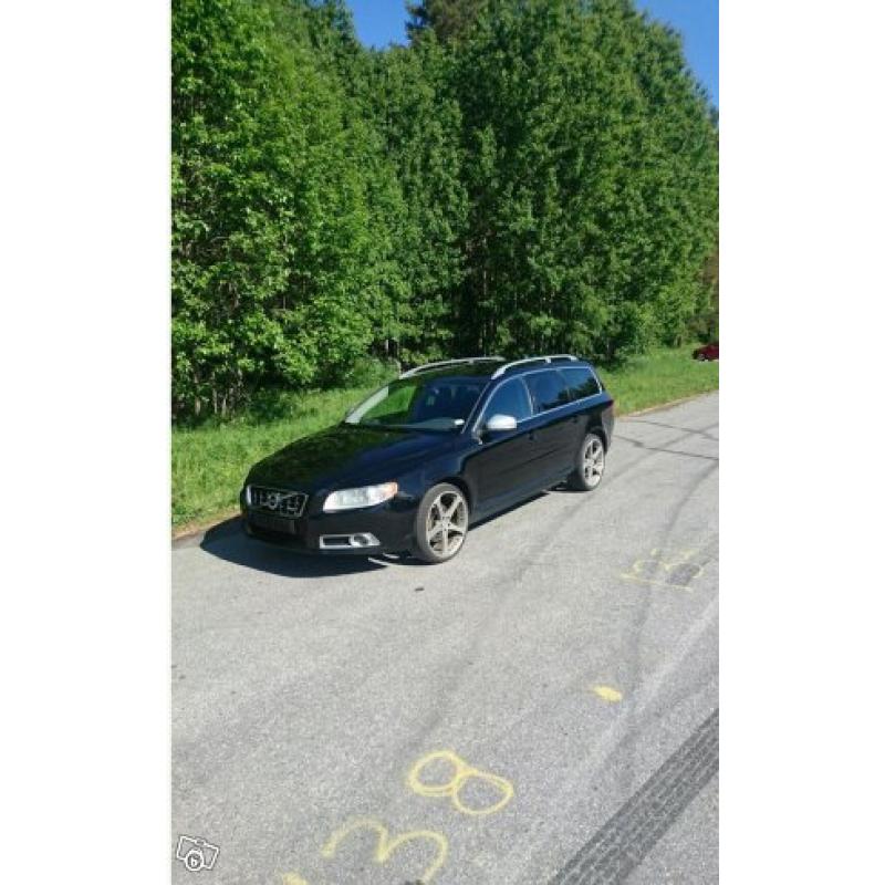 Volvo v70 D5 AWD -11