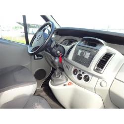 Opel Vivaro 2,0 cdti -09