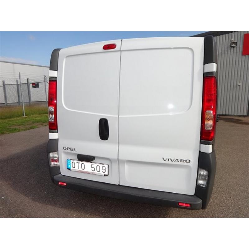 Opel Vivaro 2,0 cdti -09