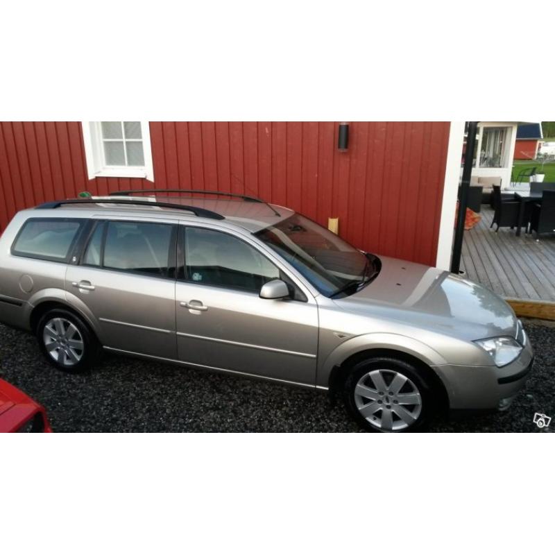 Ford Mondeo kombi -04