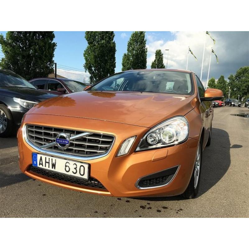 Volvo S60 D5 221Hk Momentum -11