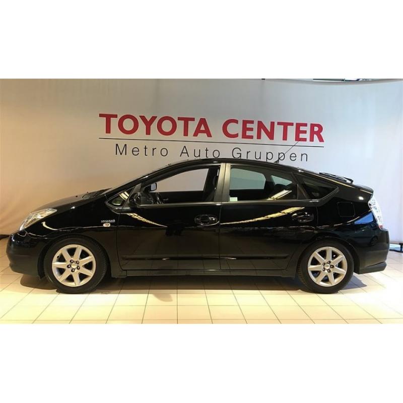 Toyota Prius 1,5 Hybrid Business -06