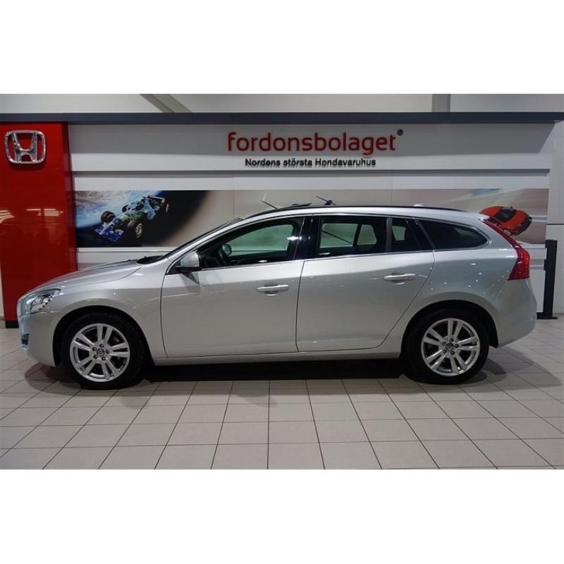 Volvo V60 D4 163 S/S Momentum DE VOC -13