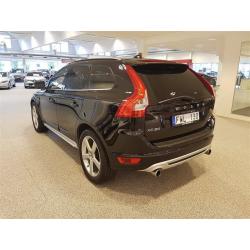 Volvo XC60 D5 AWD R-Design -11