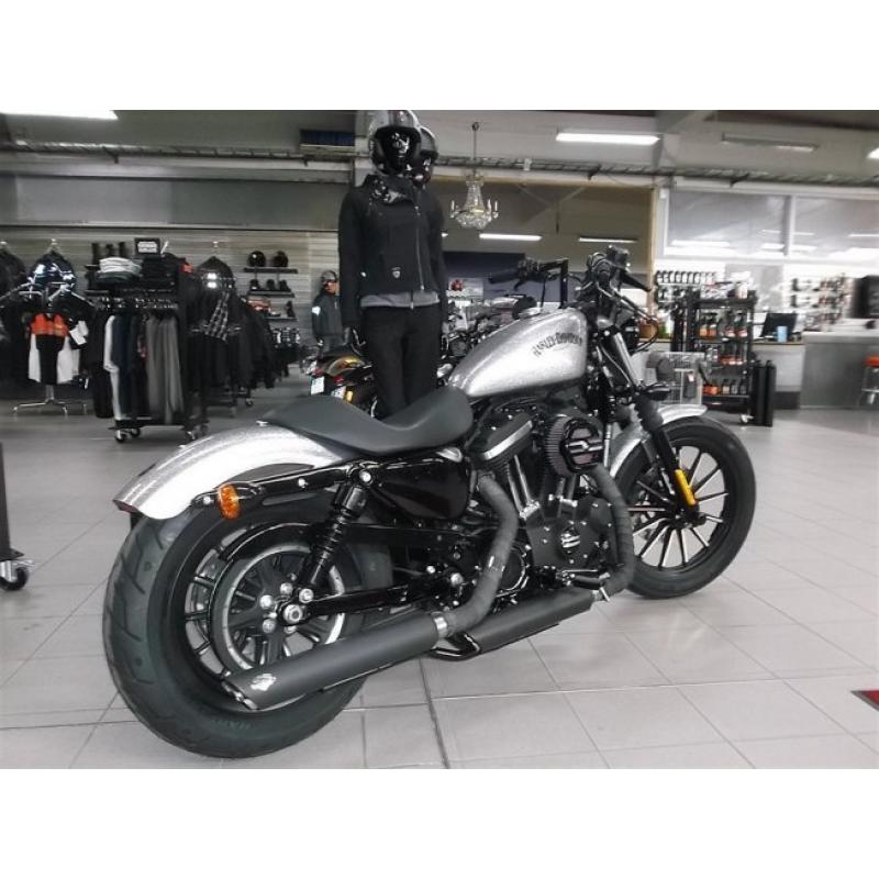 Harley-Davidson SPORTSTER IRON BOBBER -15