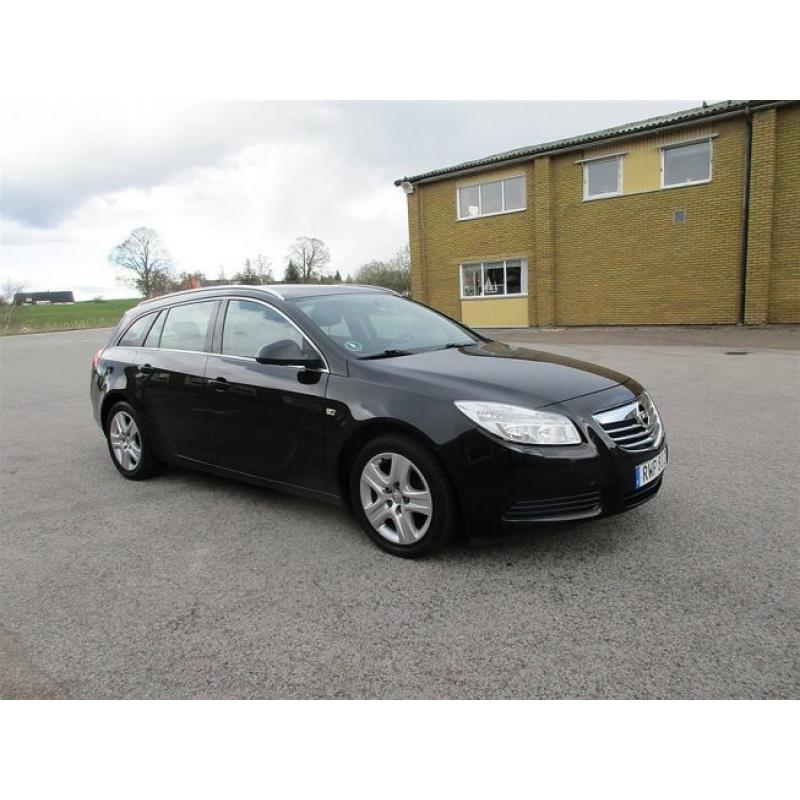 Opel Insignia 2,0 CDTI SPORT TOURER -10