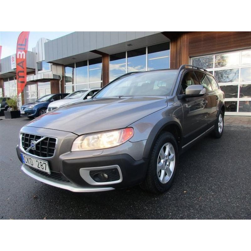 Volvo XC70 D5 AWD Kinetic -08