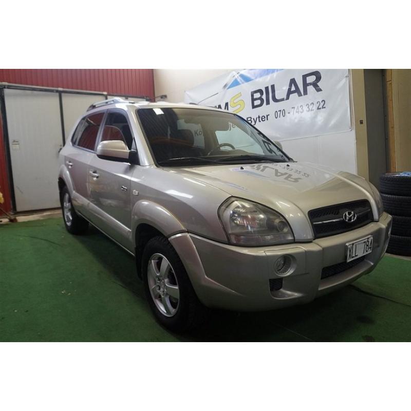 Hyundai Tucson 2.7 Nyservad,4WD,11000mil -06