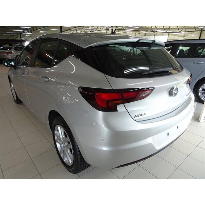 Opel Astra 1,0T 105HK Enjoy 5D -16