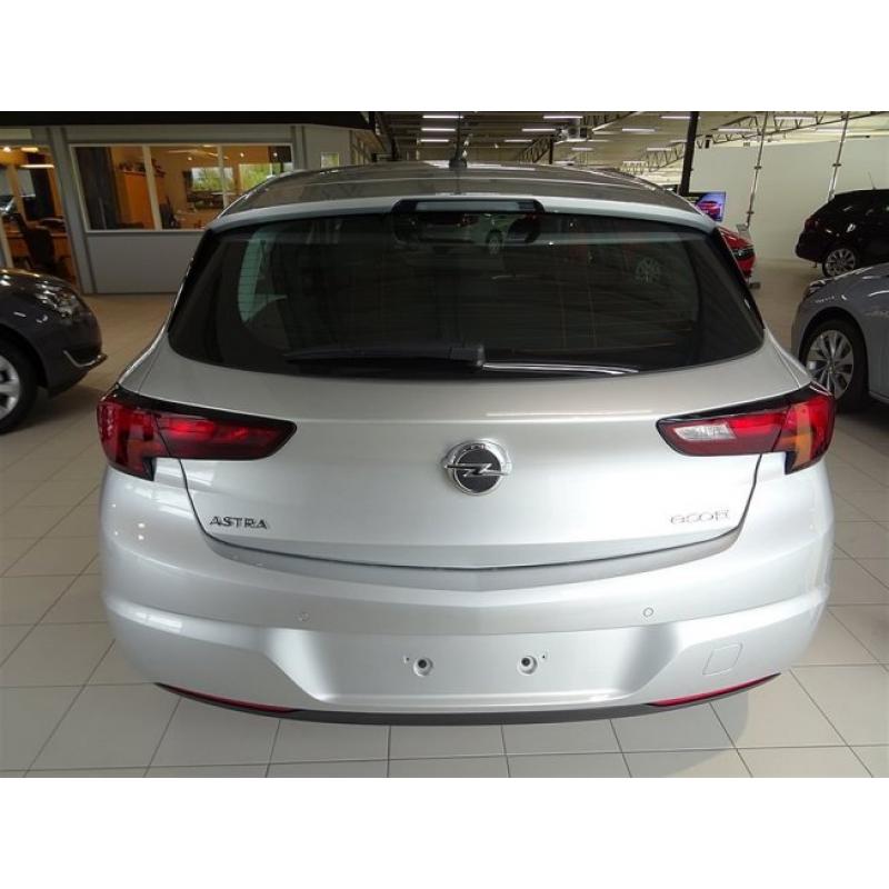 Opel Astra 1,0T 105HK Enjoy 5D -16