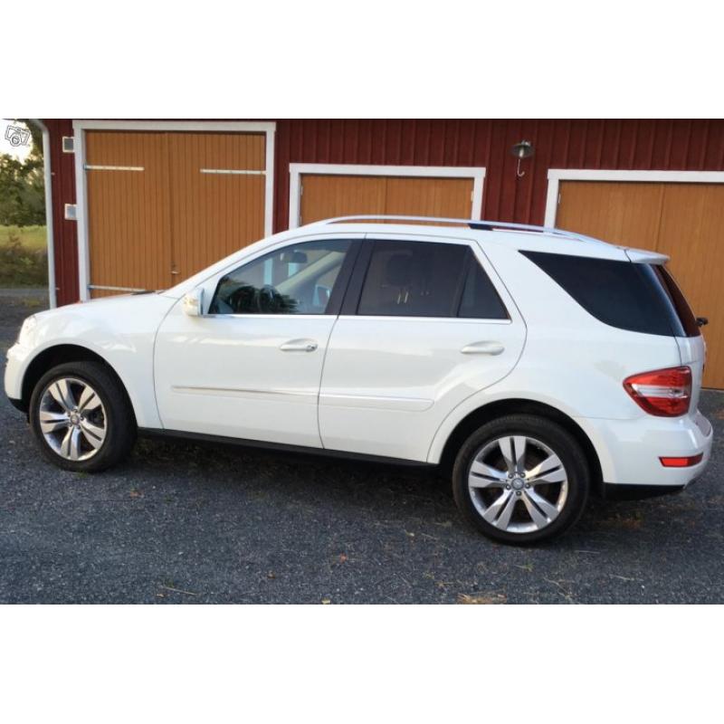 Mercedes ML350 Aut, 4WD, värmare, skinn, drag -11