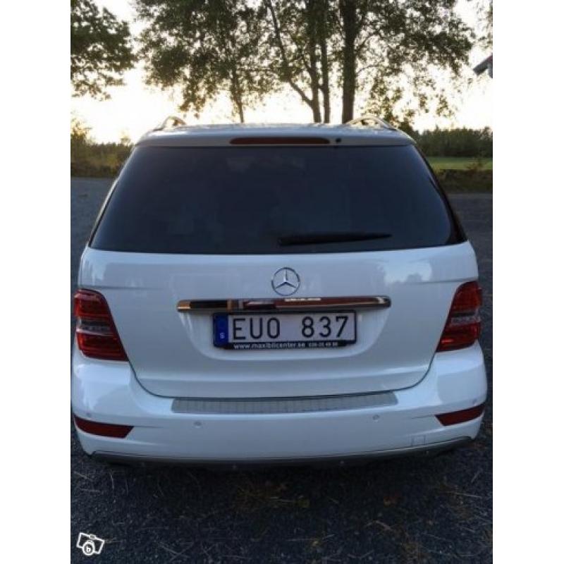 Mercedes ML350 Aut, 4WD, värmare, skinn, drag -11