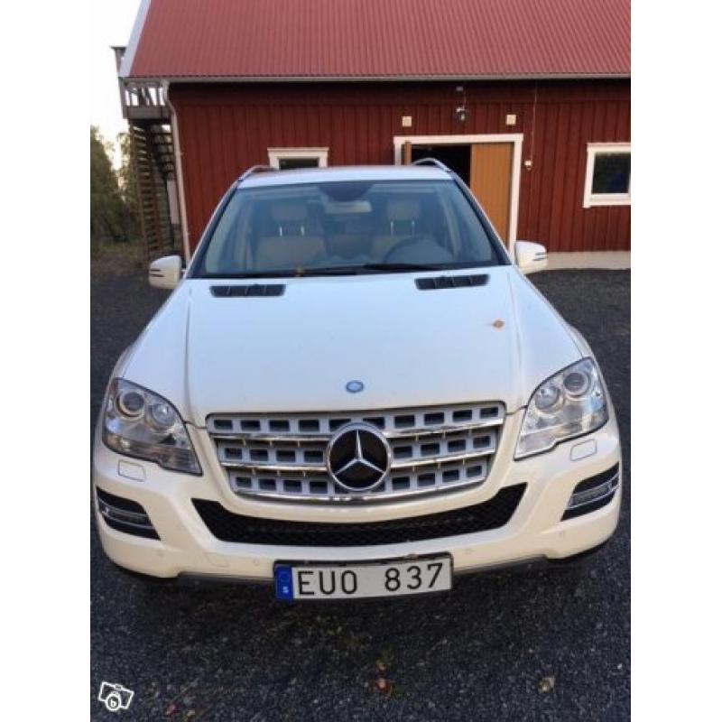 Mercedes ML350 Aut, 4WD, värmare, skinn, drag -11