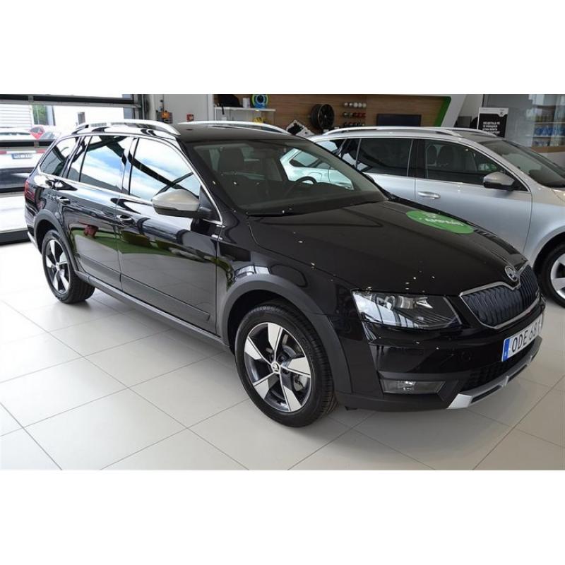 Skoda Octavia Combi Scout 4X4 TDI 184DSG -17