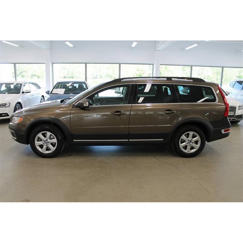 Volvo XC70 D5 AWD MOMENTUM -13