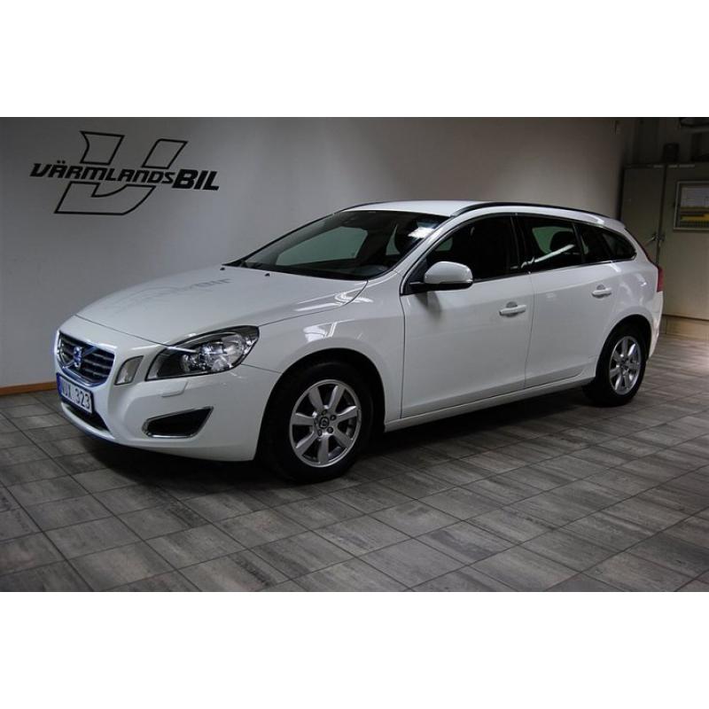 Volvo V60 D5 Momentum manuell -13