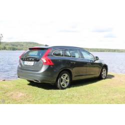 Volvo V60 D4 AWD Momentum Business E PRO -15