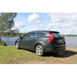 Volvo V60 D4 AWD Momentum Business E PRO -15