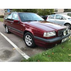 Volvo 855 kombi 2,5 SE -96