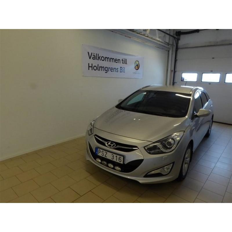 Hyundai i40 Kombi 1.7 CRDi M6 Business -11