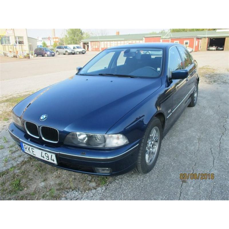 BMW 523 170 Hk 12700 mil -00