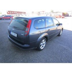 Ford Focus Kombi 1.8 125Hk Titanium -08