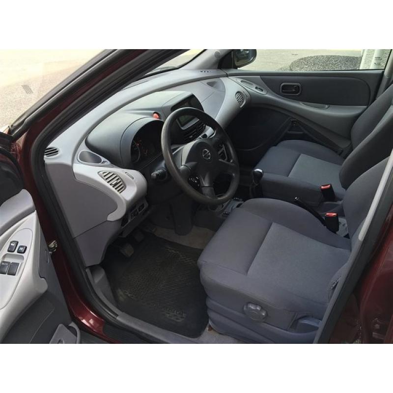 Nissan Almera Tino 1,8 Besiktad till 201704 -05