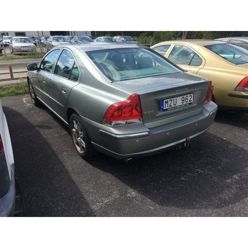 Volvo S60 D5 SUMMUM HELLÄDER -07