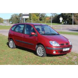 Renault Scenic 2.0 16v -03