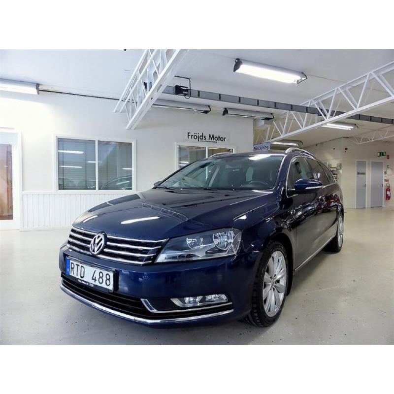 Volkswagen Passat Variant TDI 140 Wolfsburg E -12