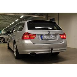 BMW 320 d X-DRIVE SVENSK AUT DRAG E91 -09