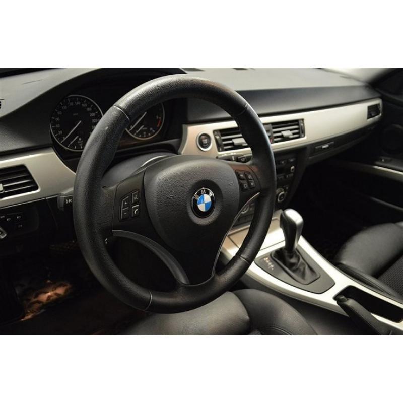 BMW 320 d Aut xDrive Touring / Drag -12