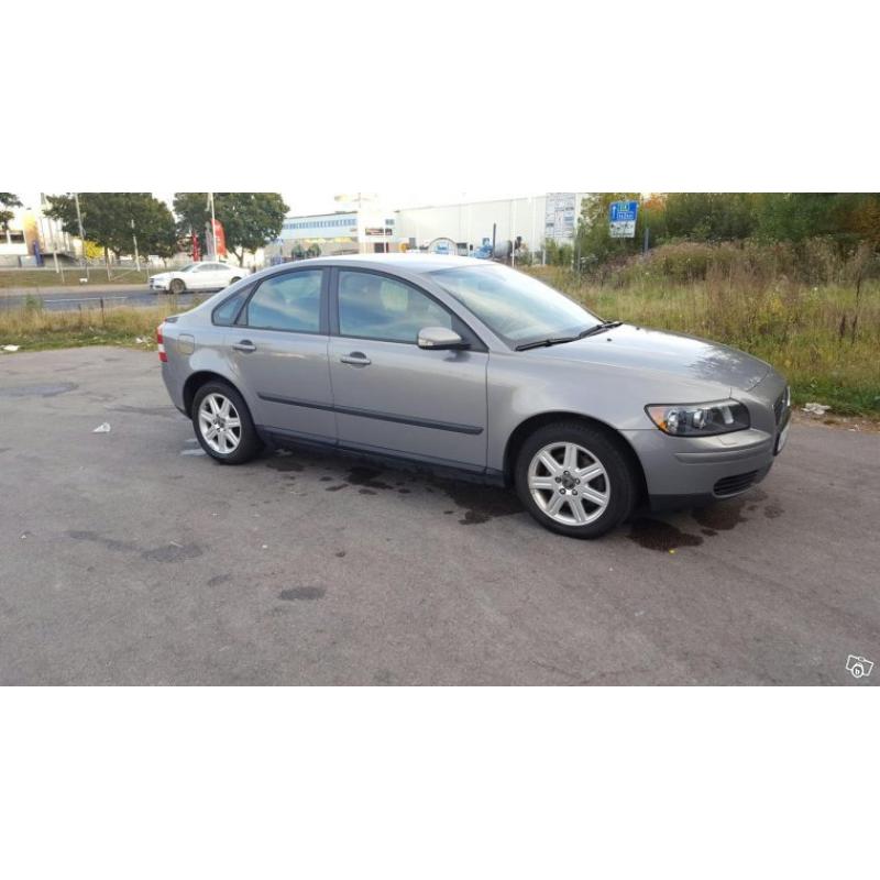 Volvo s40 -06