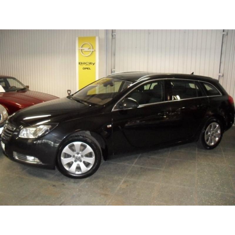 Opel Insignia 2.0 CDTi Sports Touring -11