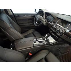 BMW 520 d xDrive Touring. Läder. 18 -16