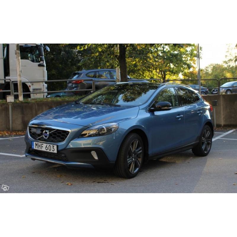 Volvo V40 Cross Country D3 med allt -16