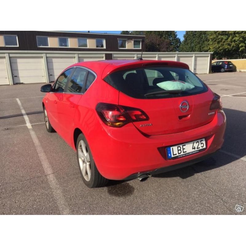 Opel Astra 1,4 T -10