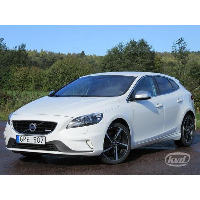 Volvo V40 D4 R-Design (Helläder+Backkamera+17 -13