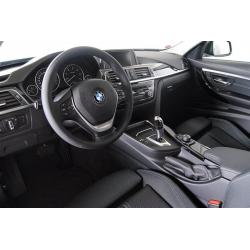 BMW 320 d xDrive Touring / Model Sport / Aut -17