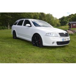 Skoda Octavia COM RS 2,0 TDI -08